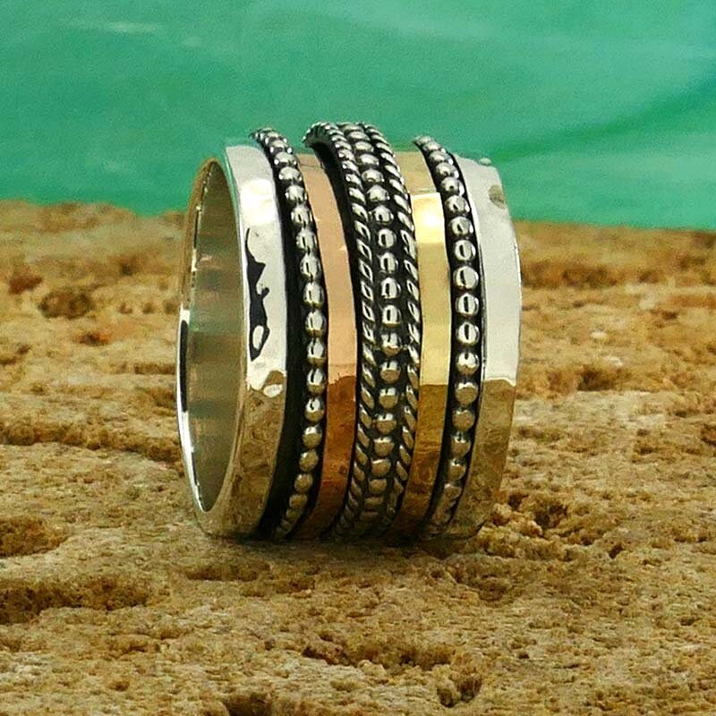 Bold Spin: Wide Two-Tone Statement Fidget Spinner Ring