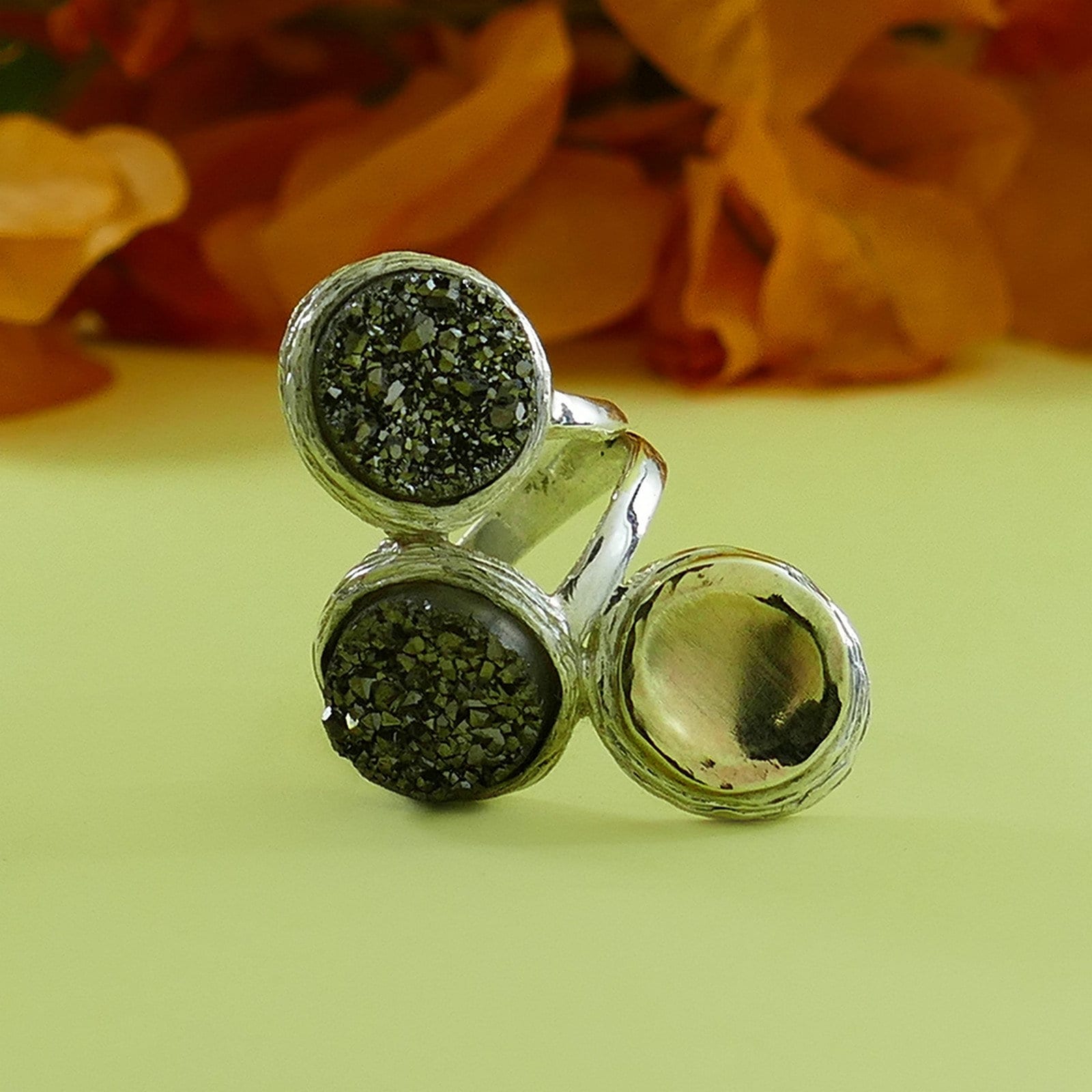 8 Carat Gray Agate Druzy Stone Two Tone Solid 9k Yellow Gold & 925 Sterling Silver Statement Ring Set Setting Mixed metal ring Bohemian ring