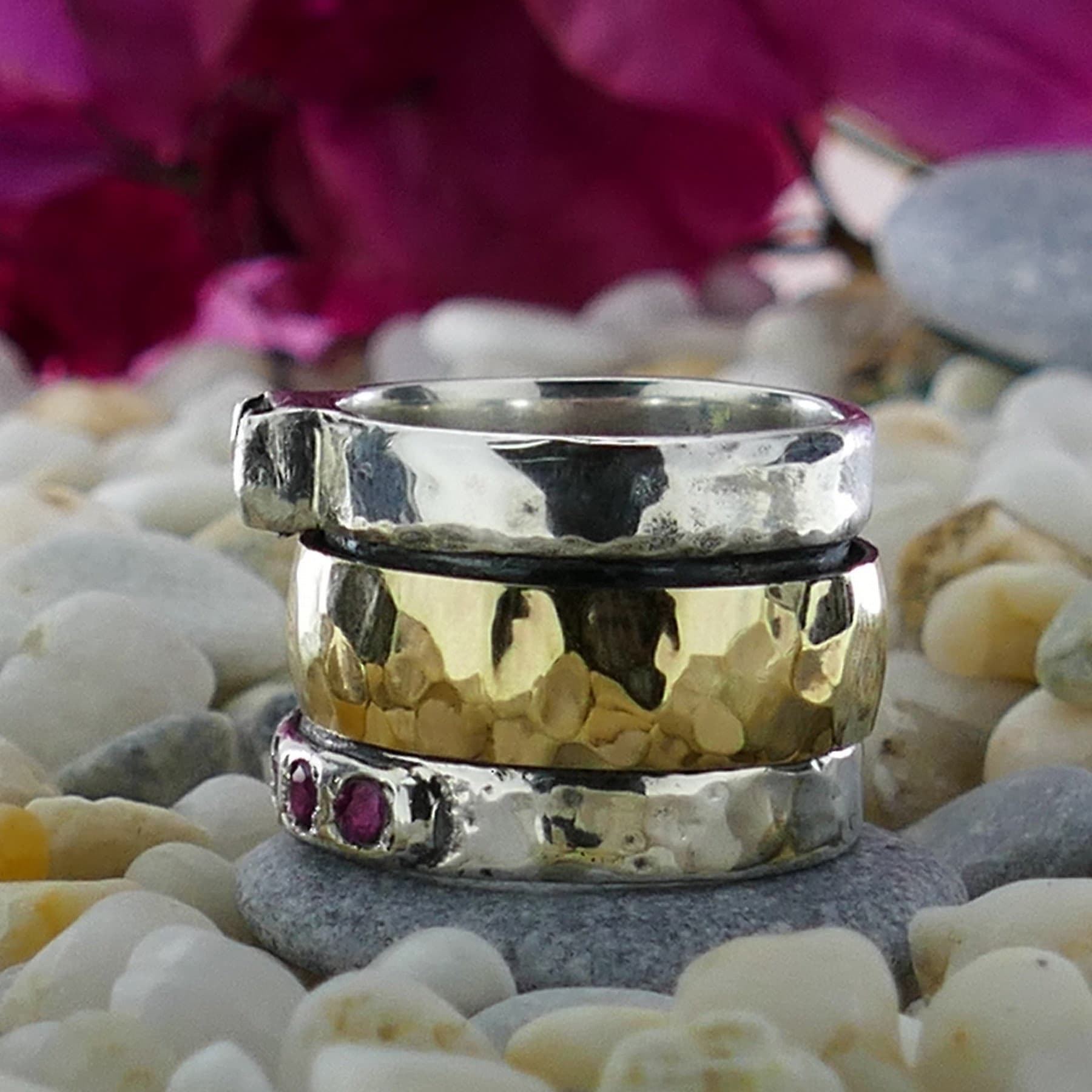 Handmade Ladies Spinner Ring – Tourmaline in Gold & Silver Design