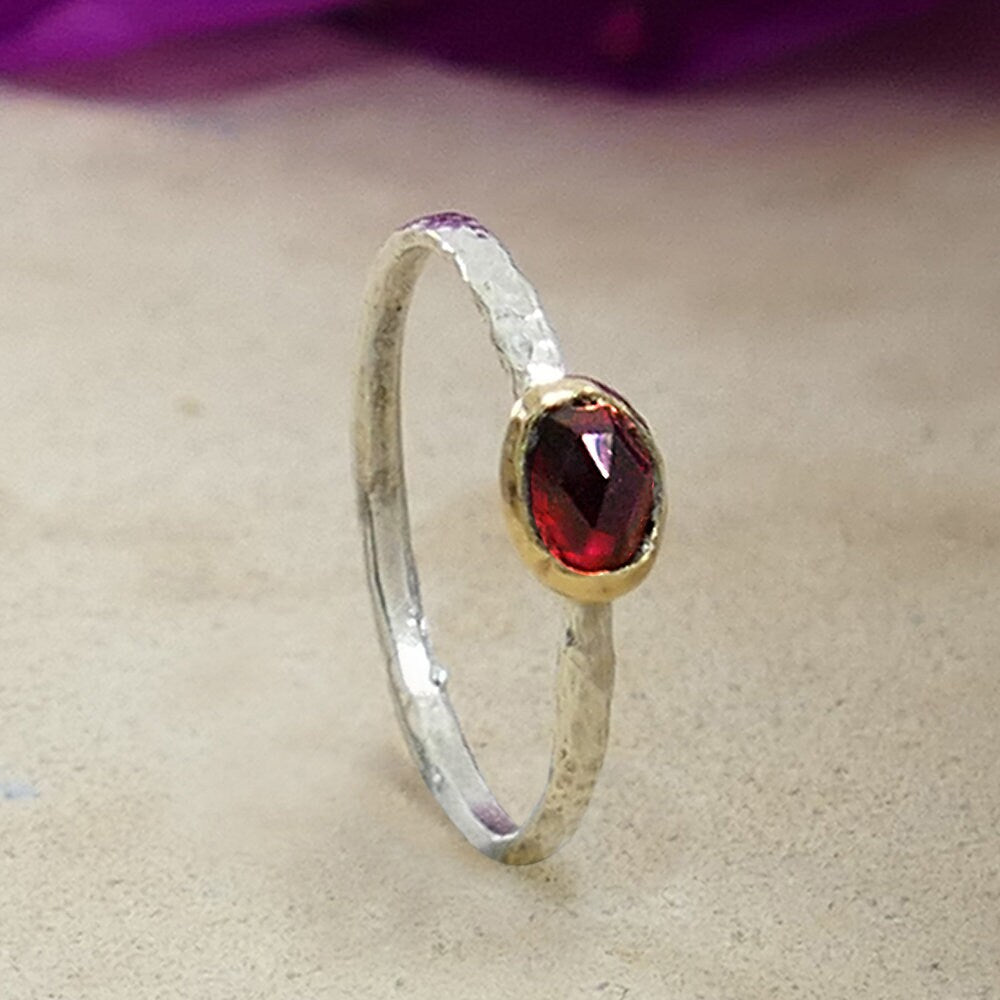 0.6 Carat Red Garnet, Two Tone 9k Gold & 925 Silver, Oval Solitaire Ring