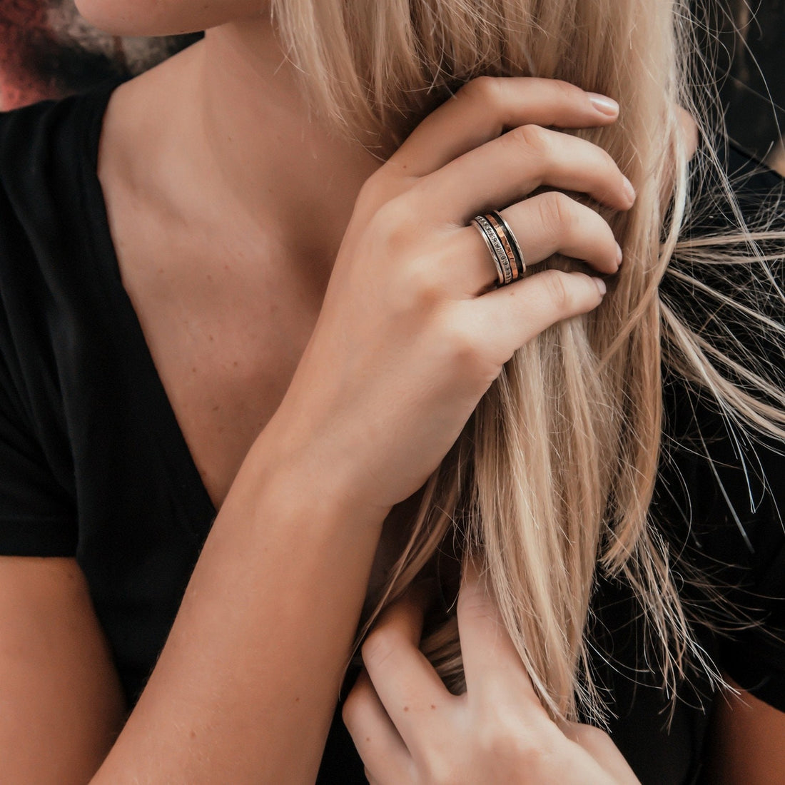 Mixed metal Ring 3.2 Carat White Cubic Zirconia Stone Two Tone Solid 9k Rose Gold & 925 Sterling Silver Spinner Ring Hammered Silver Ring