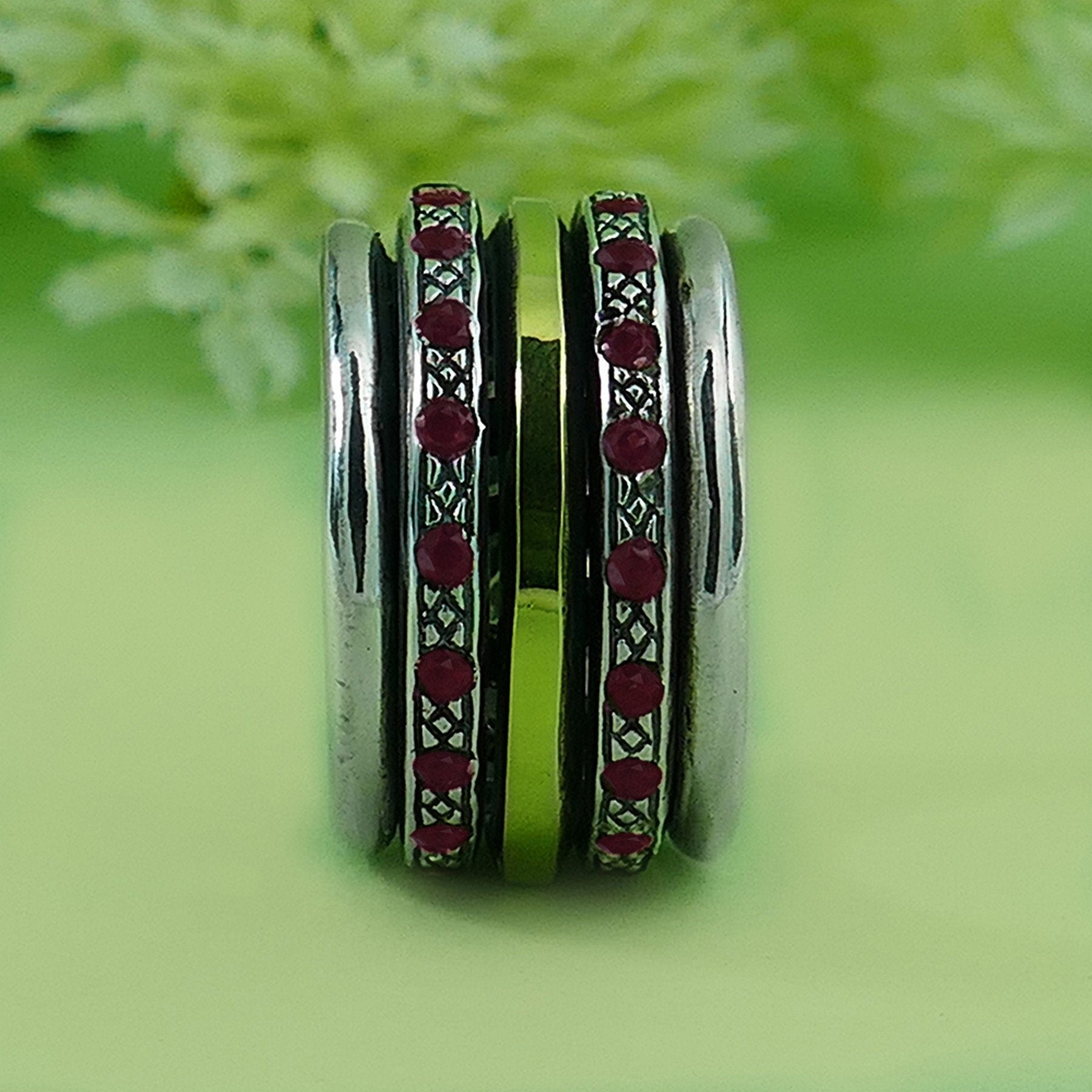 3.2 Carat Natural Crystal Quartz Red Garnet Gemstone Gold Spinner Ring Two Tone Solid 9k Yellow Gold & 925 Sterling Silver Mixed Metal Ring