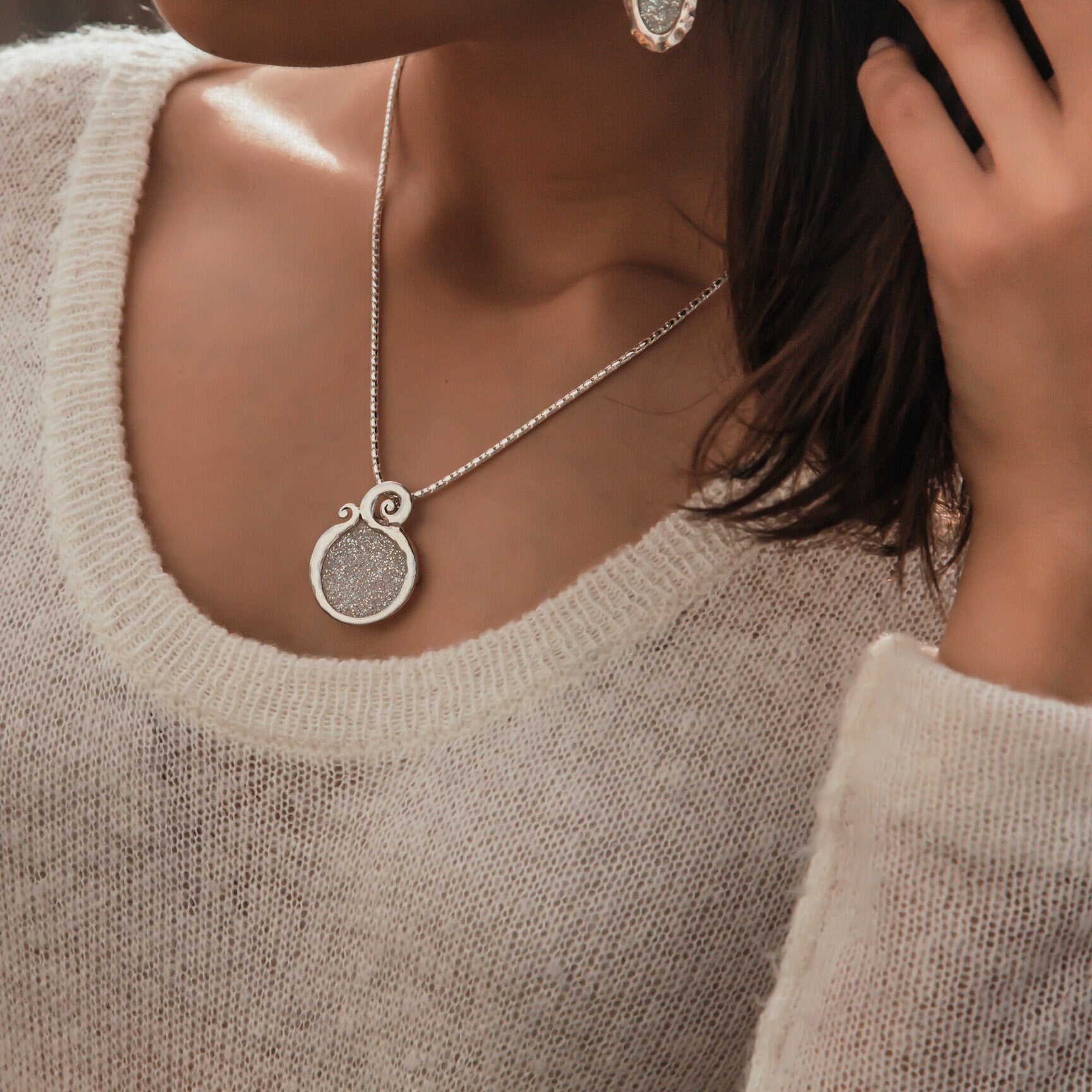 SPIRA Druzy Necklace Handcrafted 925 Sterling Silver White Agate Druzy Rope Pendant Chain Fast Shipping!Gemstone Necklace Druzy Pendant