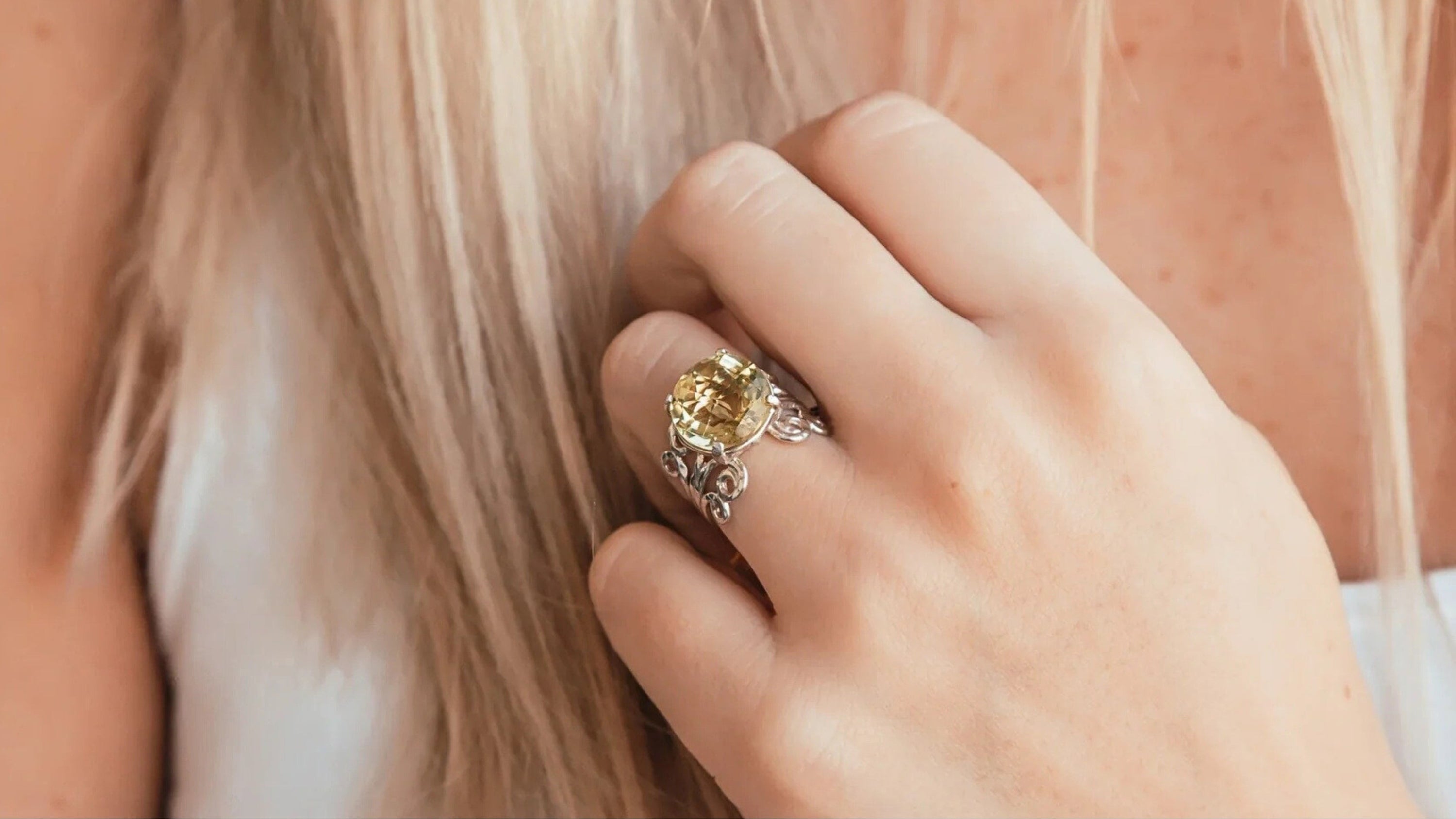 Top 5 Reasons Why You Should Choose Art Deco Engagement Rings