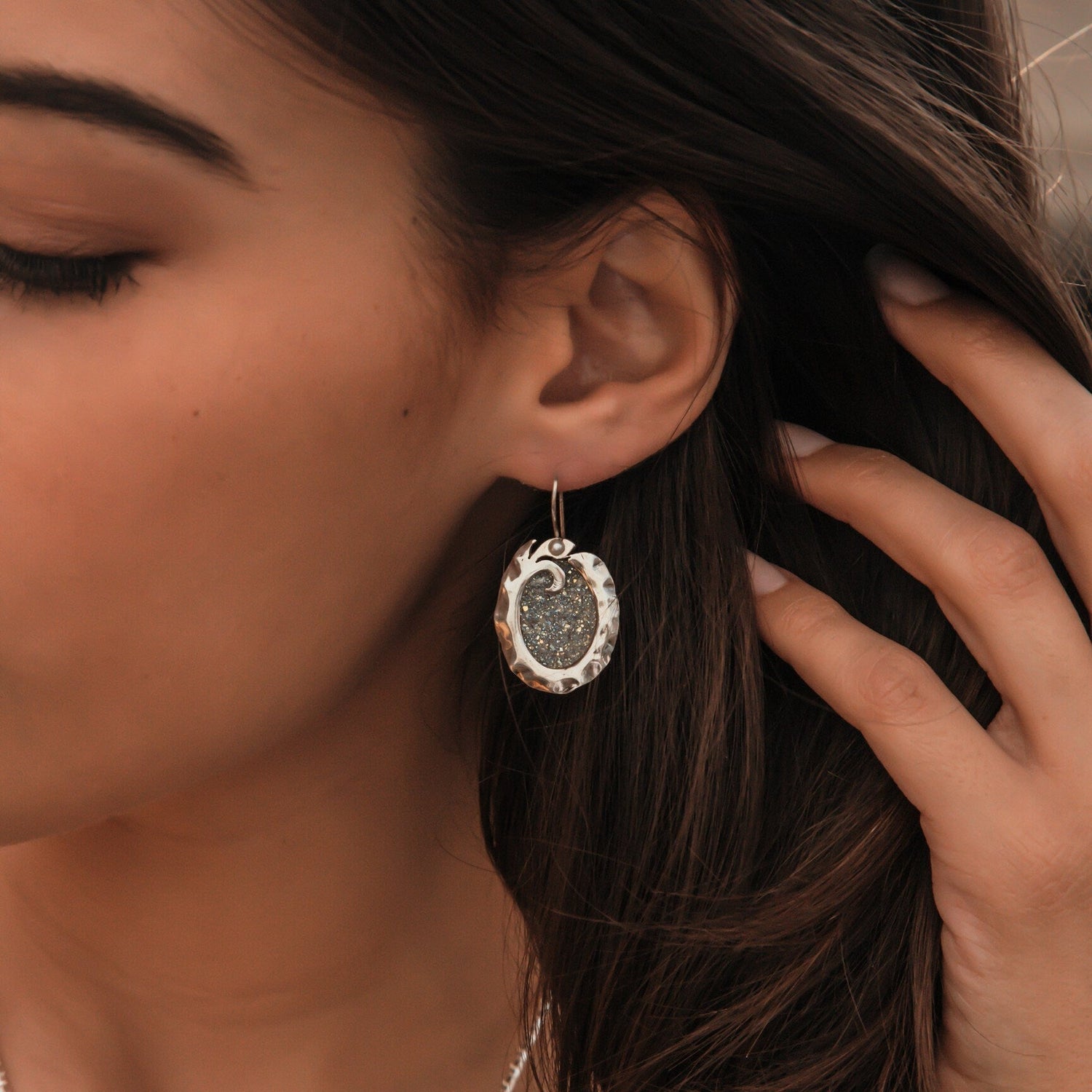 Different Types of Earrings: Which Style Suits You Best?