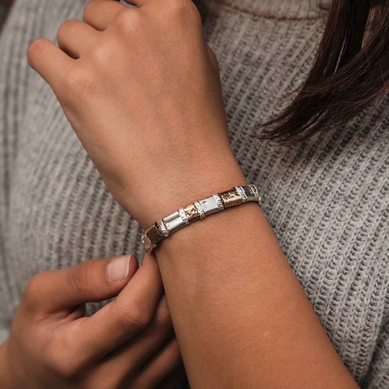How to Pair Statement Bracelets With Other Jewelry Pieces