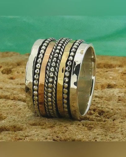 Bold Spin: Wide Two-Tone Statement Fidget Spinner Ring