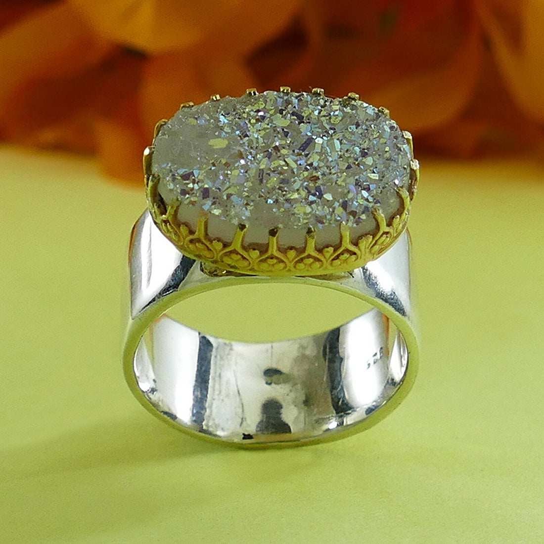 White Agate Druzy Quartz ring Two Tone Solid 9 karat Yellow Gold and 925 Sterling Silver