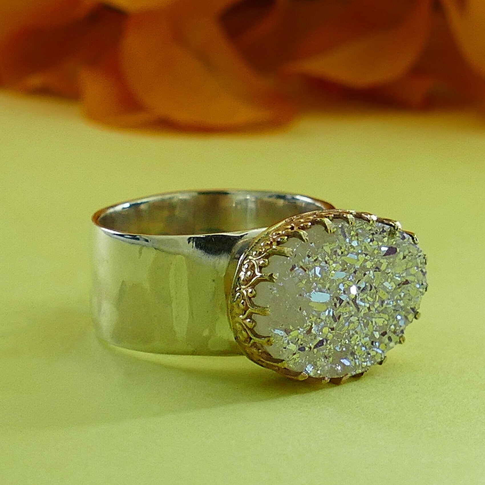 White Agate Druzy Quartz ring Two Tone Solid 9 karat Yellow Gold and 925 Sterling Silver