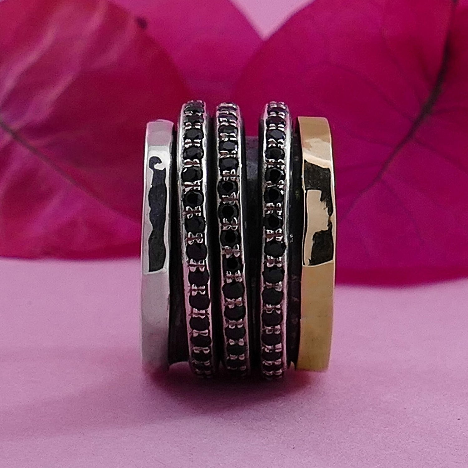 Harmony in Motion: Unique Two-Tone Spinner Ring set with Spinel gemstone