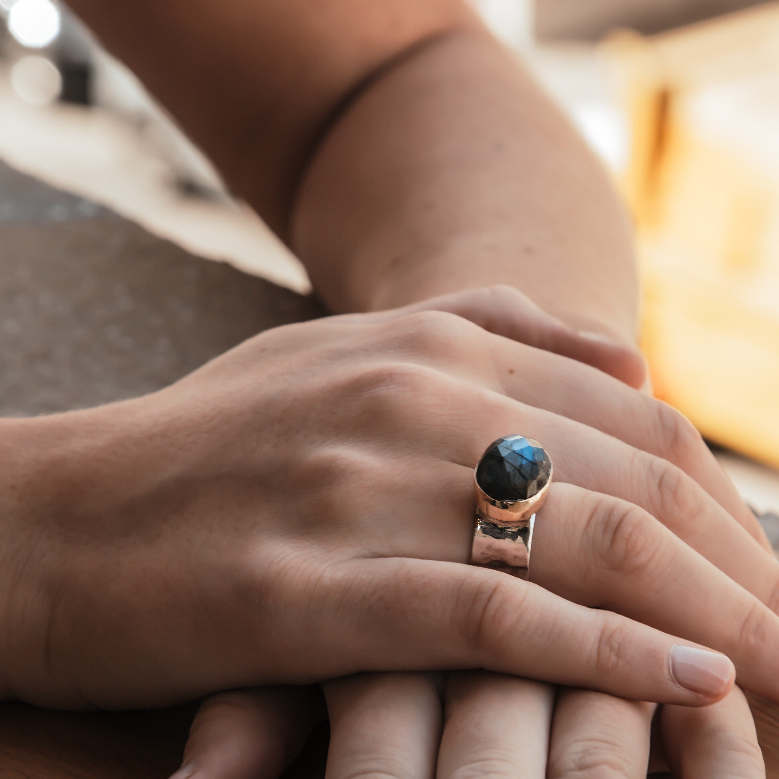 Labradorite Mixed Metal Ring 8.6 Carat Natural Green Labradorite Gemstone Two Tone Solid 9k Yellow Gold &amp; 925 Sterling Silver Solitaire Ring