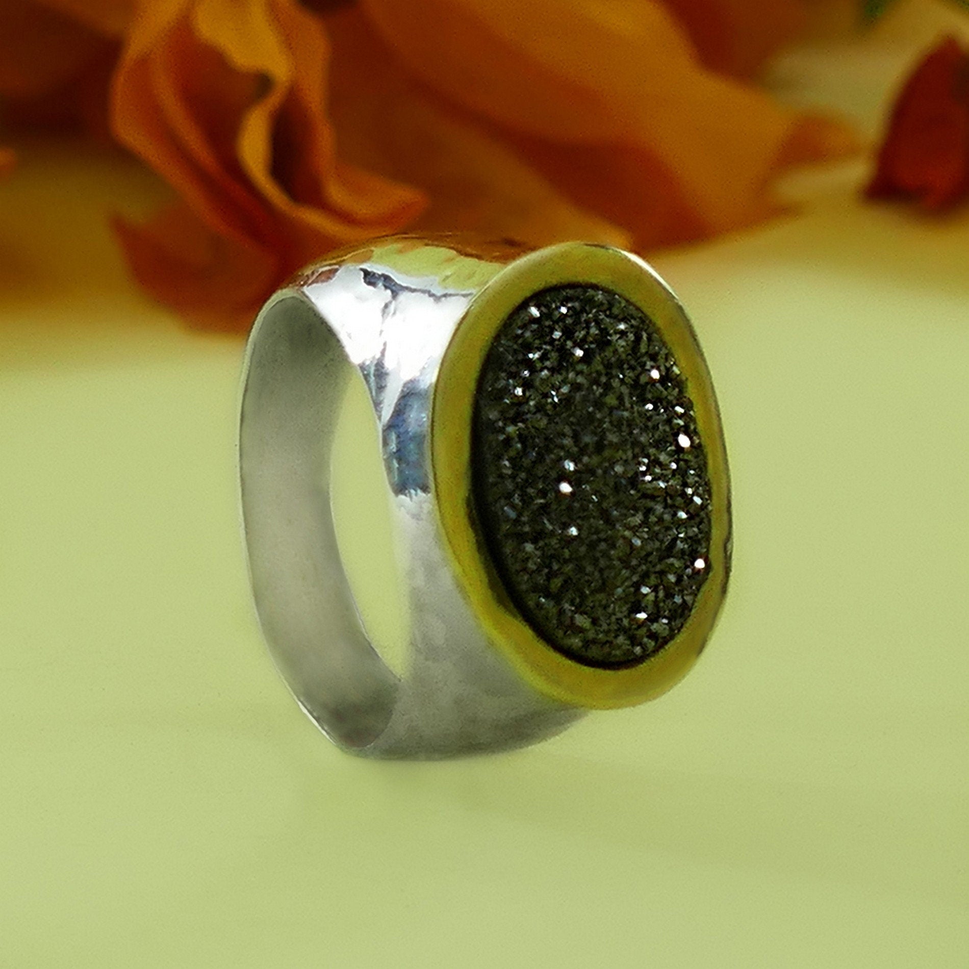 Gray Agate Druzy Statment Ring Mixed metal 925 Sterling Silver and Solid 9 karat Yellow Gold