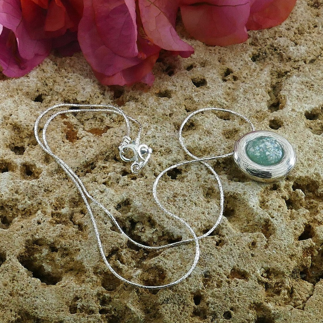 Eternal Beauty: Artisan Silver Necklace with Roman Glass