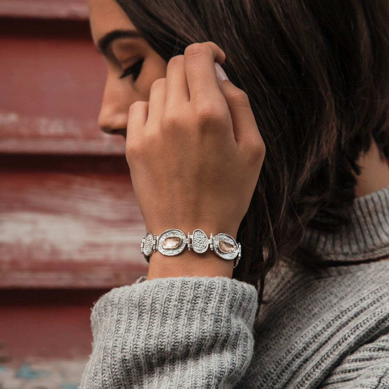 Exquisite Silver and Gold Cuff Bracelet - Handcrafted Statement Jewelry