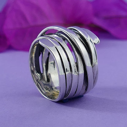 SPIRA Handcrafted Contemporary Design 925 Sterling Silver Wrap Ring Weight gr.: 9 Thickness mm: 2 Country/Region of Manufacture: Israel Metal Purity: 925 parts per 1000 Front Width mm: 18 Back Width mm: 12