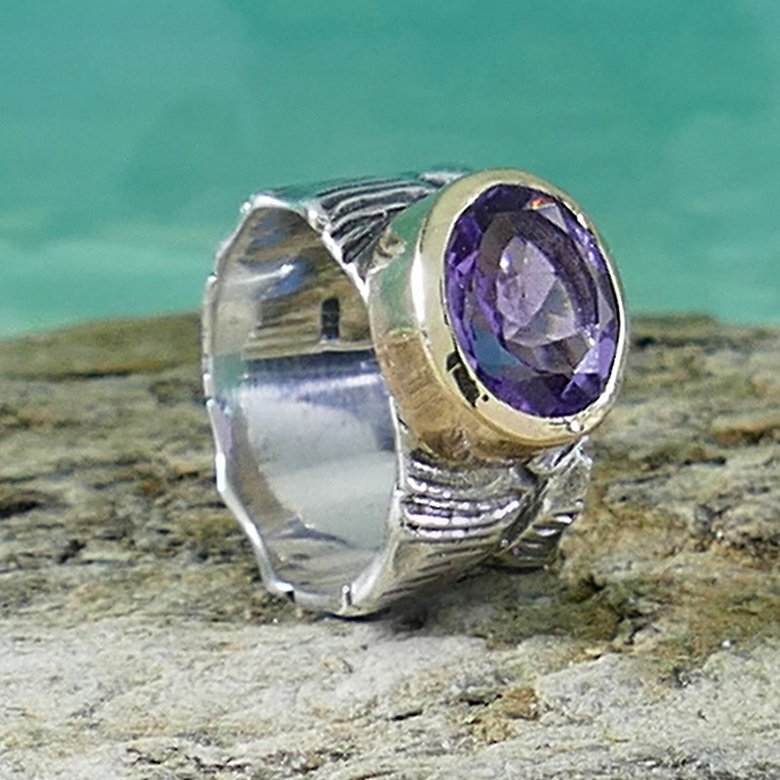 Amethyst Mixed Metal Ring 4.1 Carat Natural Purple Amethyst Gemstone Two Tone Solid 9k Yellow Gold and 925 Sterling Silver Solitaire Ring