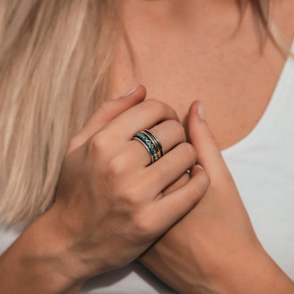 Opal Elegance: Contemporary Two-Tone Spinner Ring