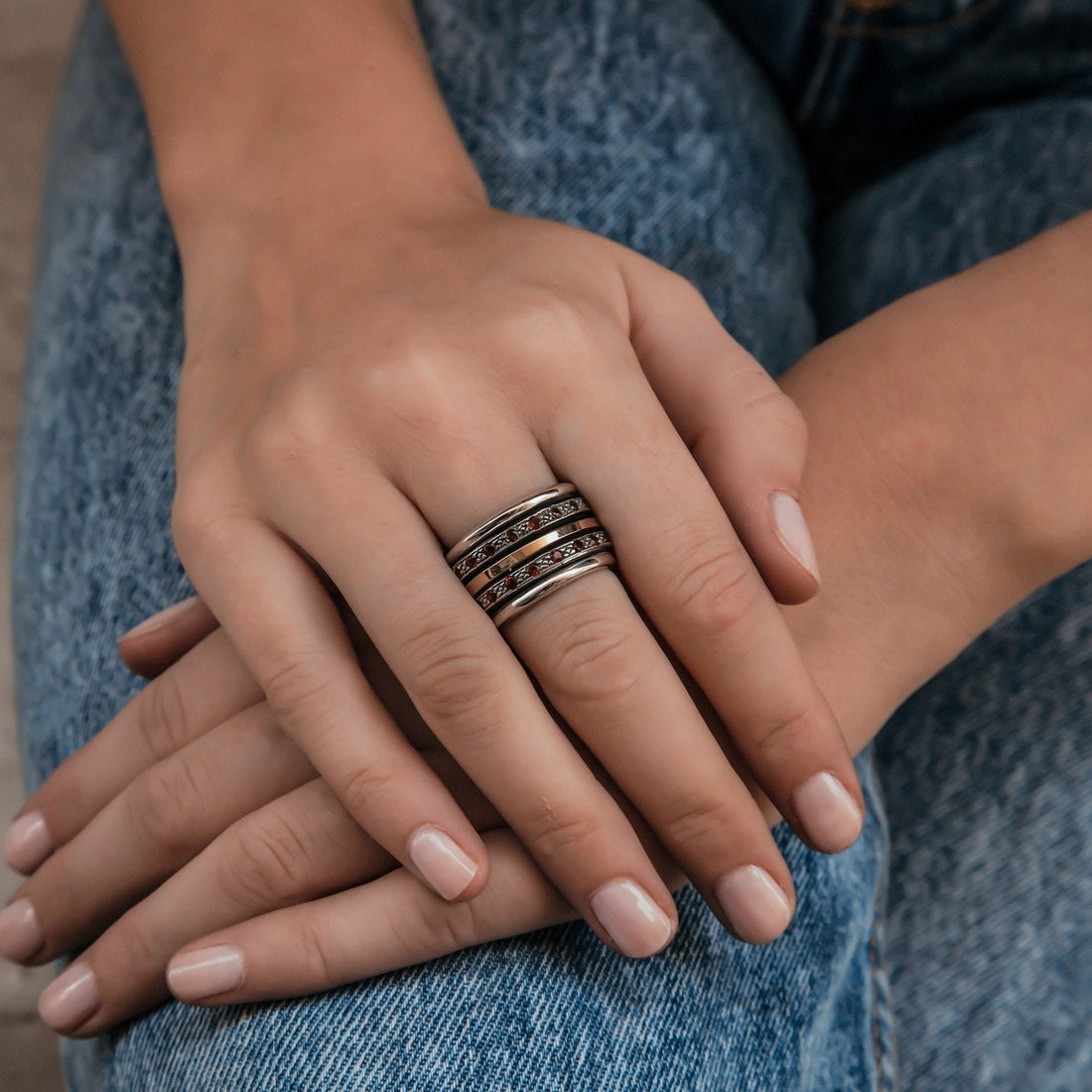 3.2 Carat Natural Crystal Quartz Red Garnet Gemstone Gold Spinner Ring Two Tone Solid 9k Yellow Gold & 925 Sterling Silver Mixed Metal Ring
