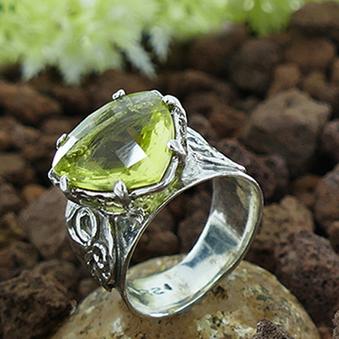 Lemon Quartz Silver Ring 9.6Carat Natural Yellow Lemon Quartz Gemstone 925 Sterling Silver Unique Handmade Solitaire Ring Setting Gypsy ring