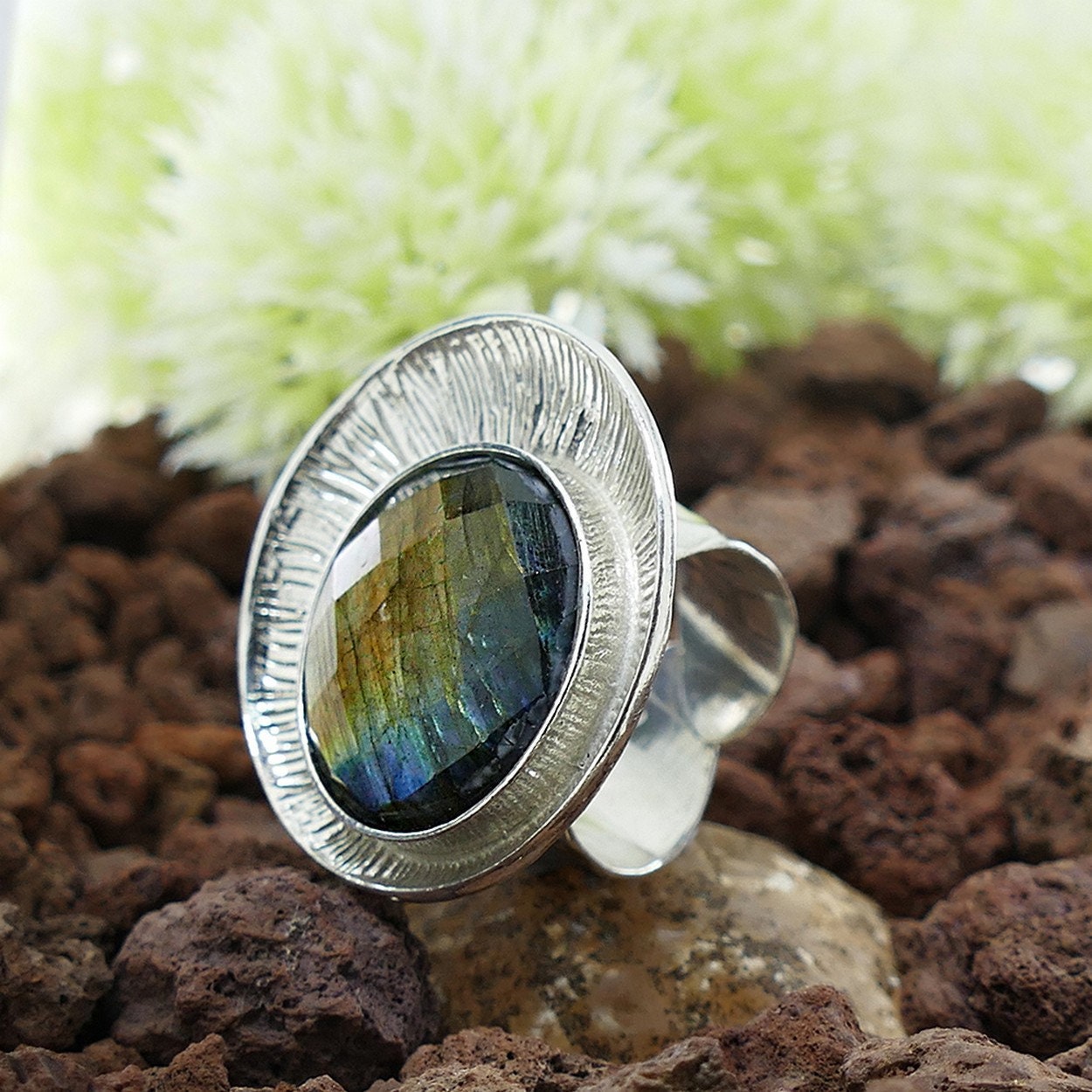 Handmade Large Adjustble Statement Ring Natural Green Labradorite Gemstone 925 Sterling Silver