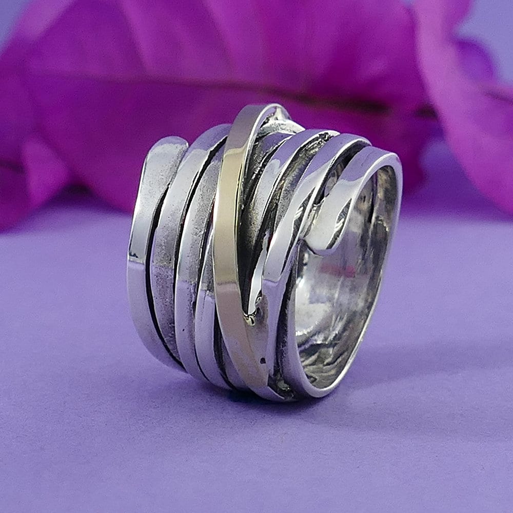 925 Sterling Silver Wrap Ring Weight gr.: 9 Thickness mm: 2 Country/Region of Manufacture: Israel Front Width mm: 18 Back Width mm: 12