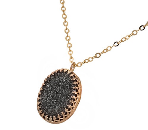 Gilded Radiance: Handcrafted Gold Filled Labradorite Necklace