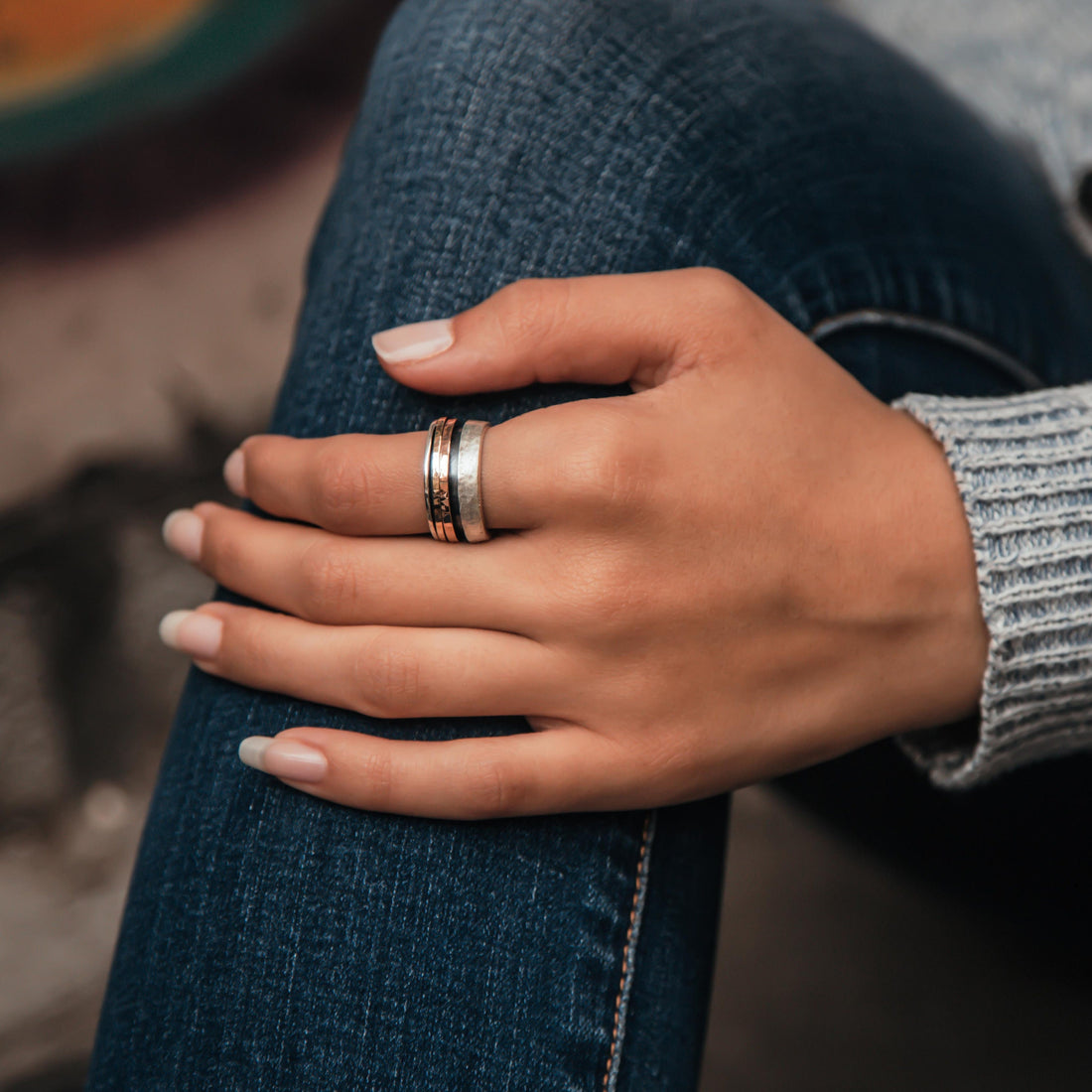 Equilibrium Elegance: Two-Tone Zen Meditation Spinner Ring