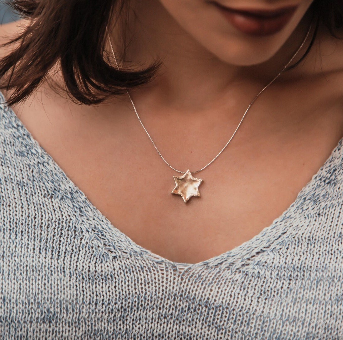 Timeless Fusion: Elegant Two-Tone Star David Necklace