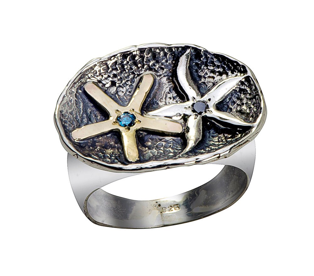 Ocean Opulence: Two-Tone Starfish Oxidied Statement Ring